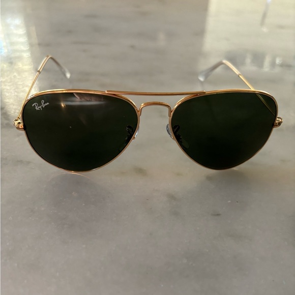 Ray Ban Aviators - Picture 3 of 7